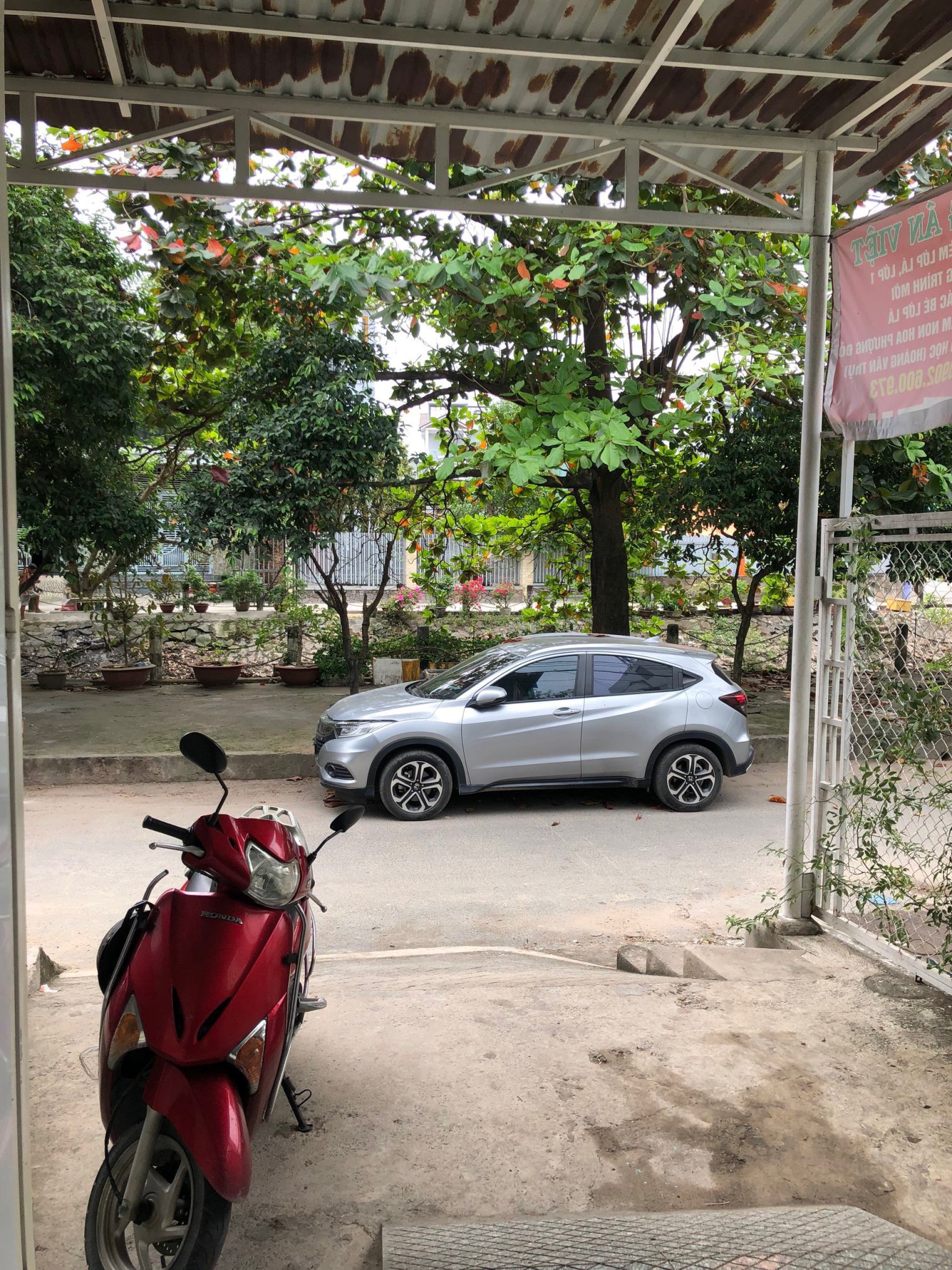 nhà bán _3,8 x 12,5m trệt + 1 lầu 2 phòng ngủ giá bán 4,6 tỷ TL cho khách thiện chí_địa chỉ đường đường