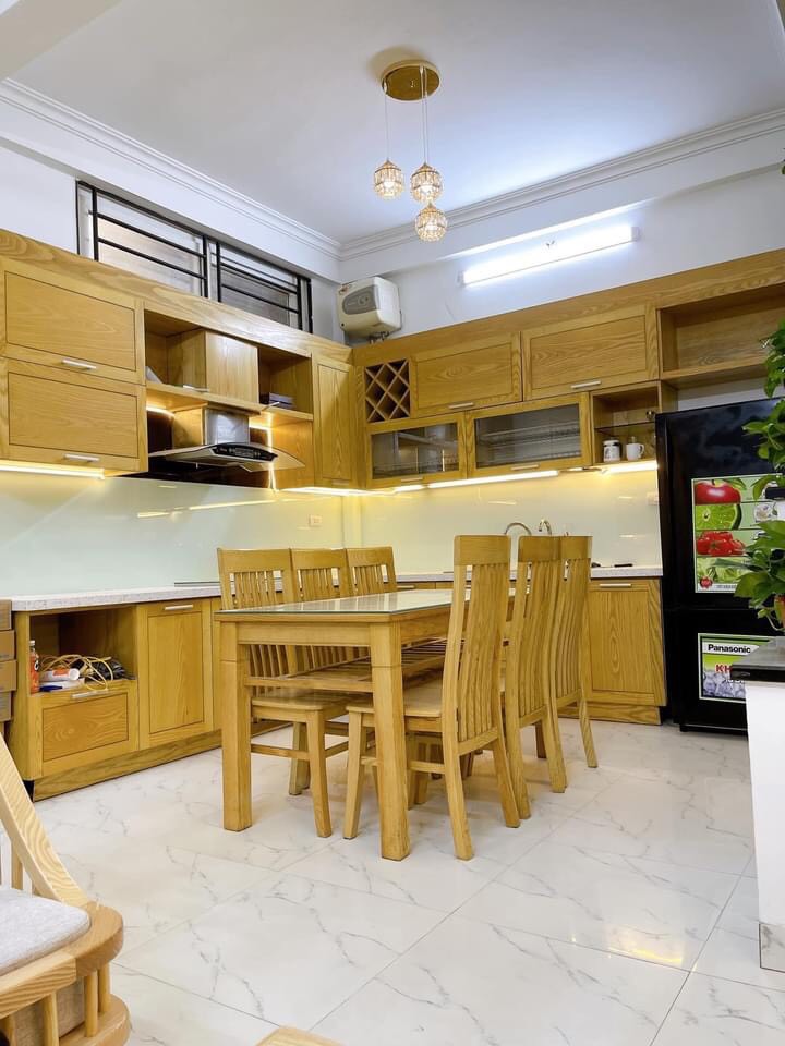 CỰC HIẾM!BÁN NHÀ 5 TẦNG NGỌC HỒI 36M2, Ô TÔ ĐỖ, Ở NGAY, VÀI BƯỚC RA NGỌC HỒI, NHỈNH 2 TỶ