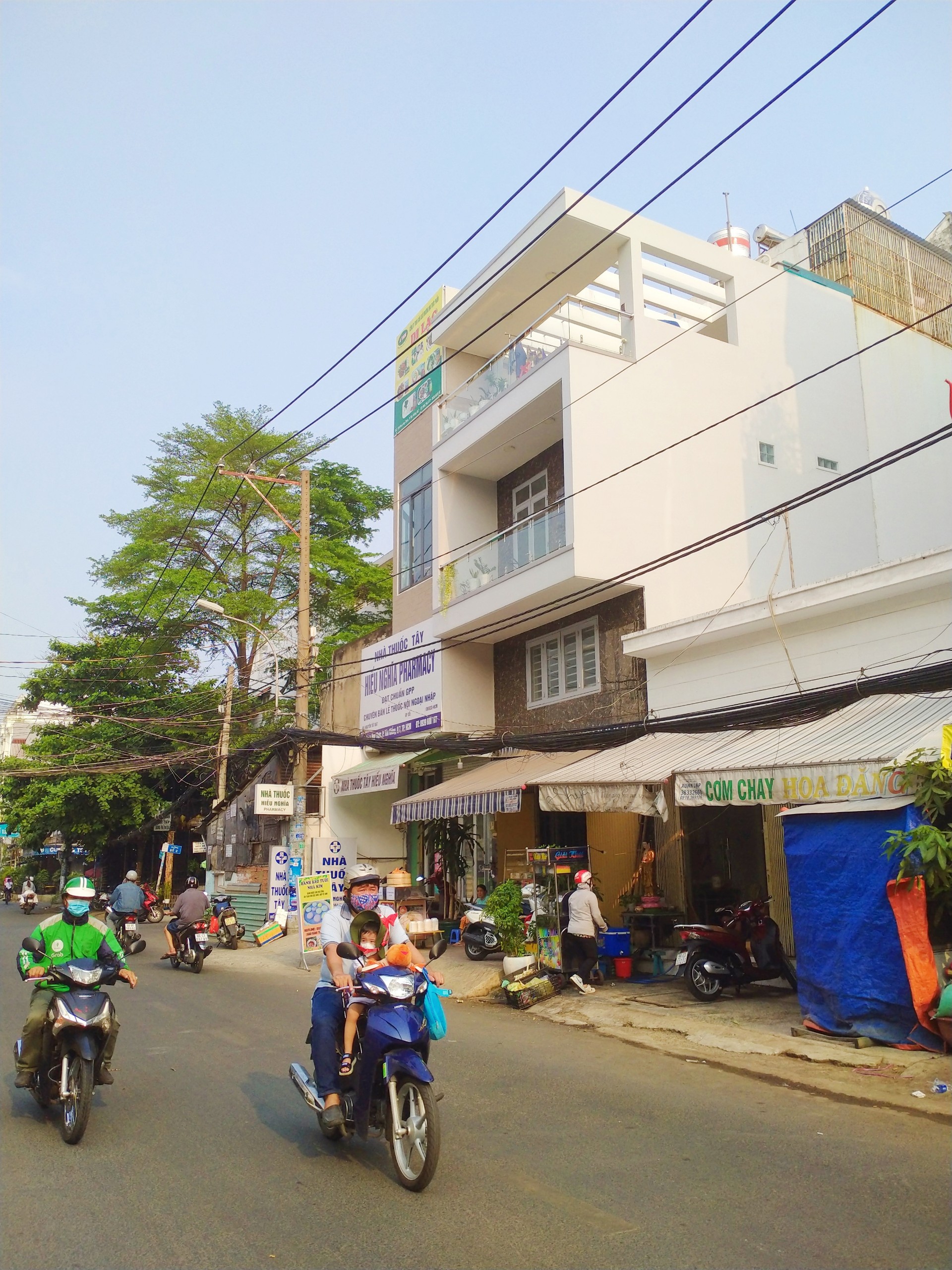 KHU VỰC HIẾM NHÀ BÁN NHÀ 3 TẦNG NGANG 8x17M MẶT TIỀN ĐƯỜNG PHAN HUY THỰC, P. TÂN KIỂNG