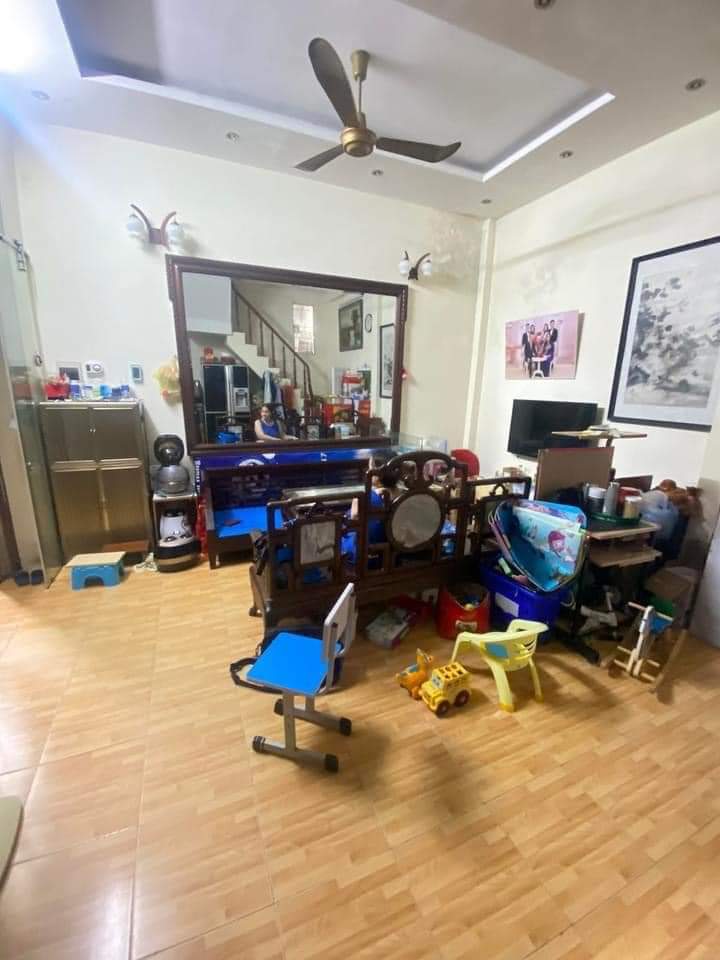 BÁN NHÀ NGÕ 16 THÁI HÀ ĐỐNG ĐA VỊ TRÍ ĐẸP ÍT NHÀ BÁN.