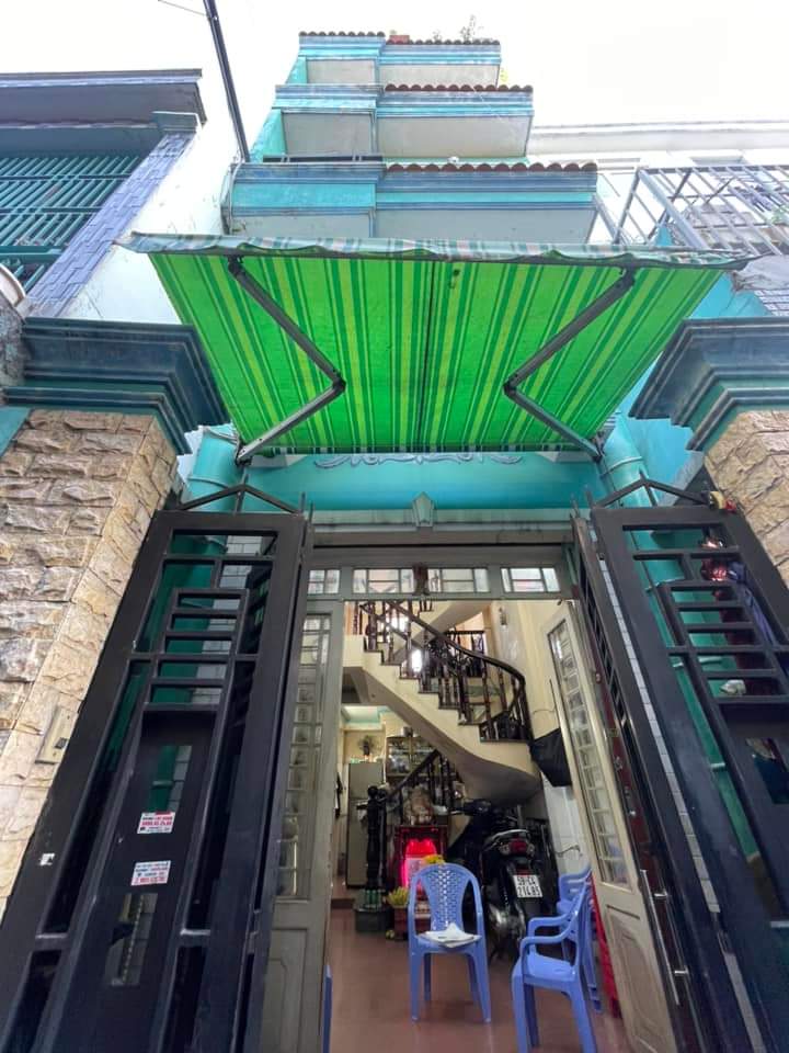 Chủ Ngộp Tiền Cần Bán Gấp Nhà Tân Mỹ. Quận 7 DT. 35m 5 Tầng BTCT. 5PN. Giá 3 Tỷ Nhỉnh Thương Lượng