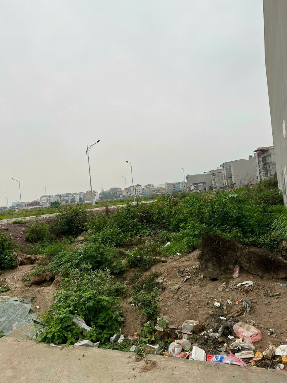 Bán đất lô góc 2 mặt tiền TAM TẦNG - VIỆT YÊN - BẮC GIANG