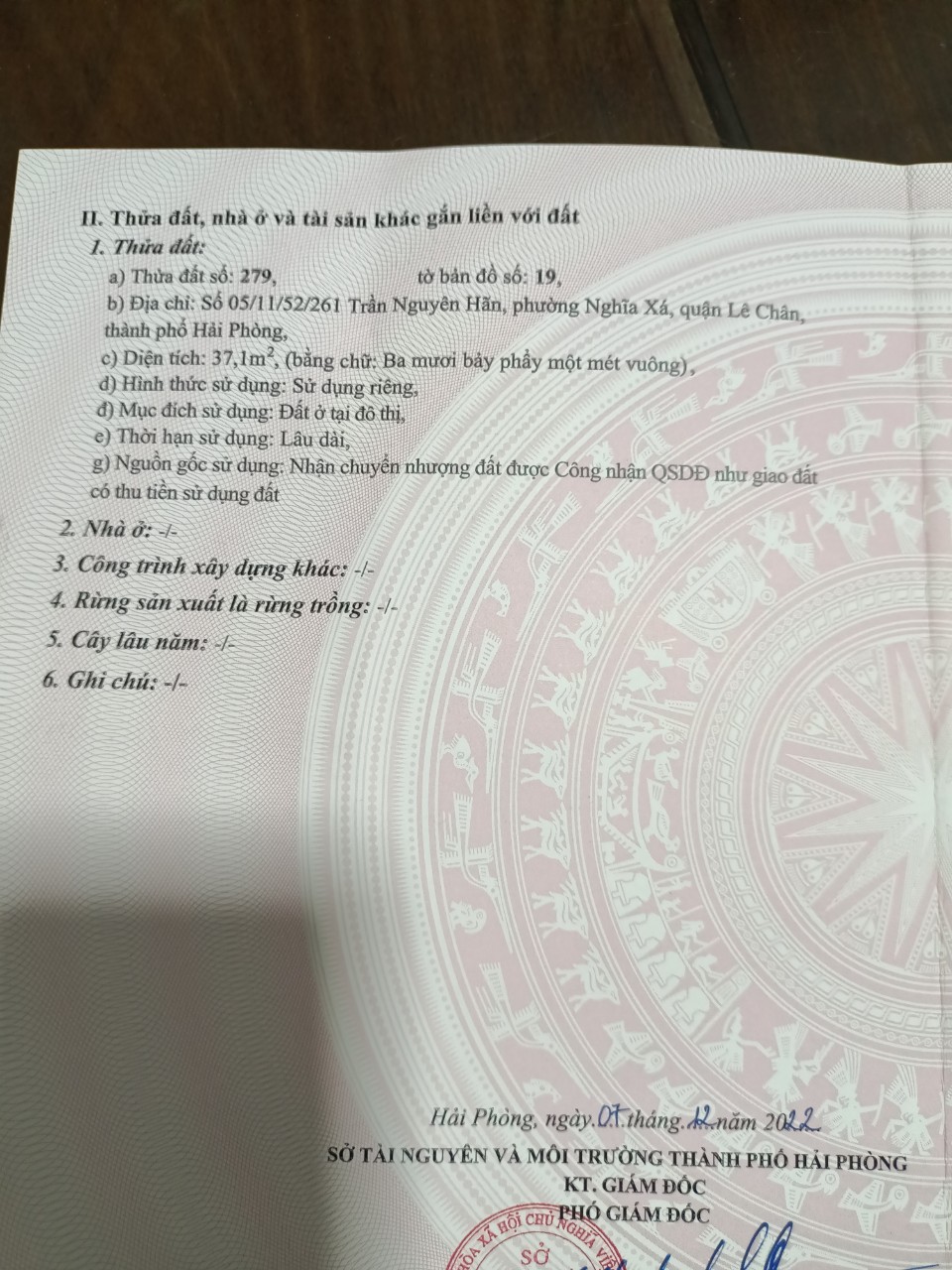 Bán nhà ngõ 261 Trần Nguyên Hãn, 38m x 3 tầng mới tinh độc lập, GIÁ 2.3 tỉ