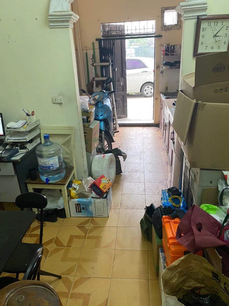 Ô tô đỗ cửa, quay đầu, nhà 3 tầng, mặt tiền 4,3m giá 2,8 tỷ có thương lượng Phan Trọng Tuệ, Cầu Bươu, Thanh Trì