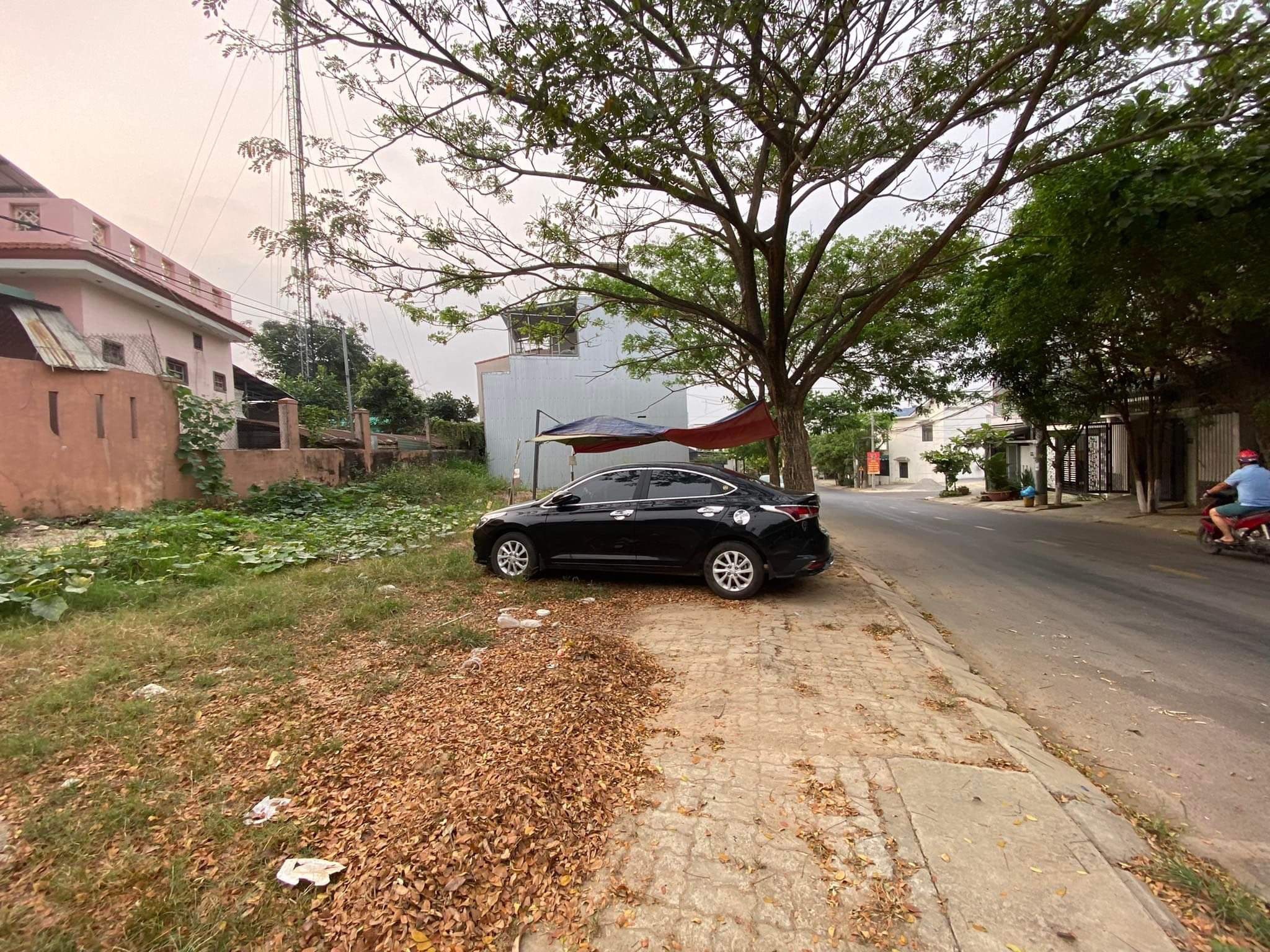 Bán gấp mặt tiền Tôn Đản Cẩm Lệ lô góc kinh doanh chỉ nhỉnh 2 tỷ.