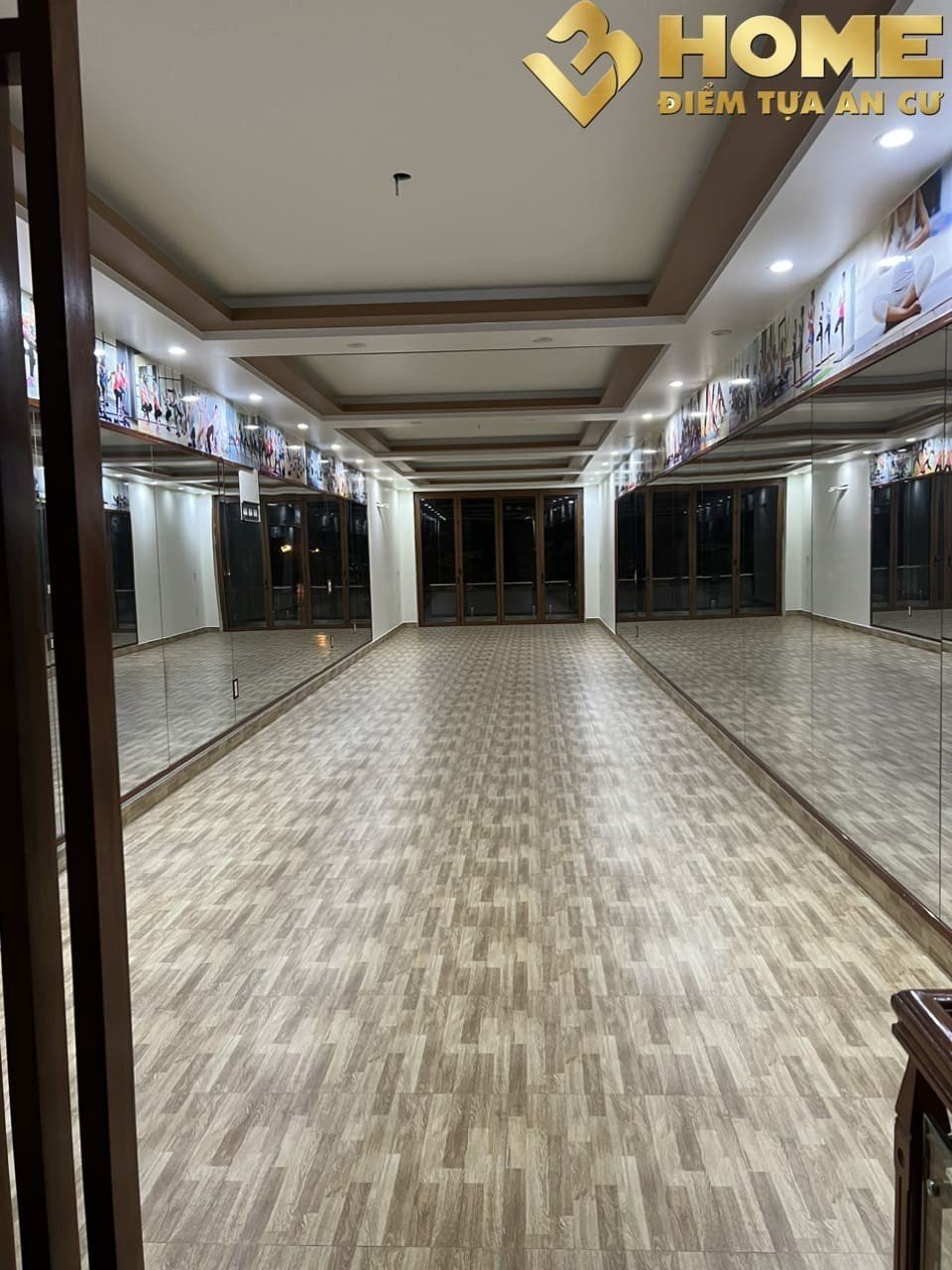 MT1740. CHO THUÊ NHÀ MẶT ĐƯỜNG TÔN ĐỨC THẮNG 3 PHÒNG NGỦ ĐỒ CƠ BẢN