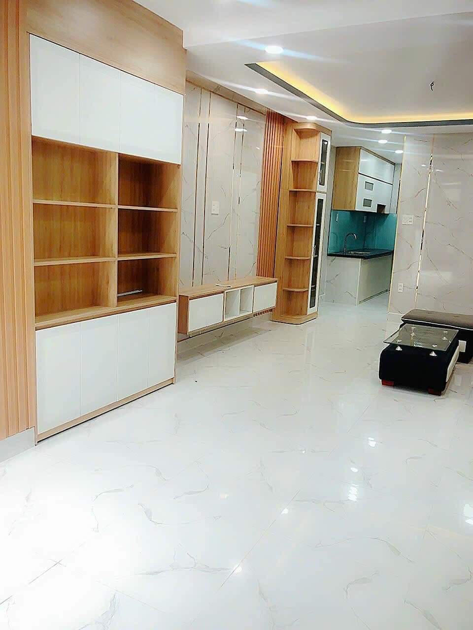 Chủ Ngộp Cần Bán Nhà Giá Chỉ 4 Tỷ Nhỉnh TL.Sở hữu Nhà Đep Long Lanh. DT 50M. 3PN. 2 Tầng BTCT. HẺM Tiện Kinh Doanh,