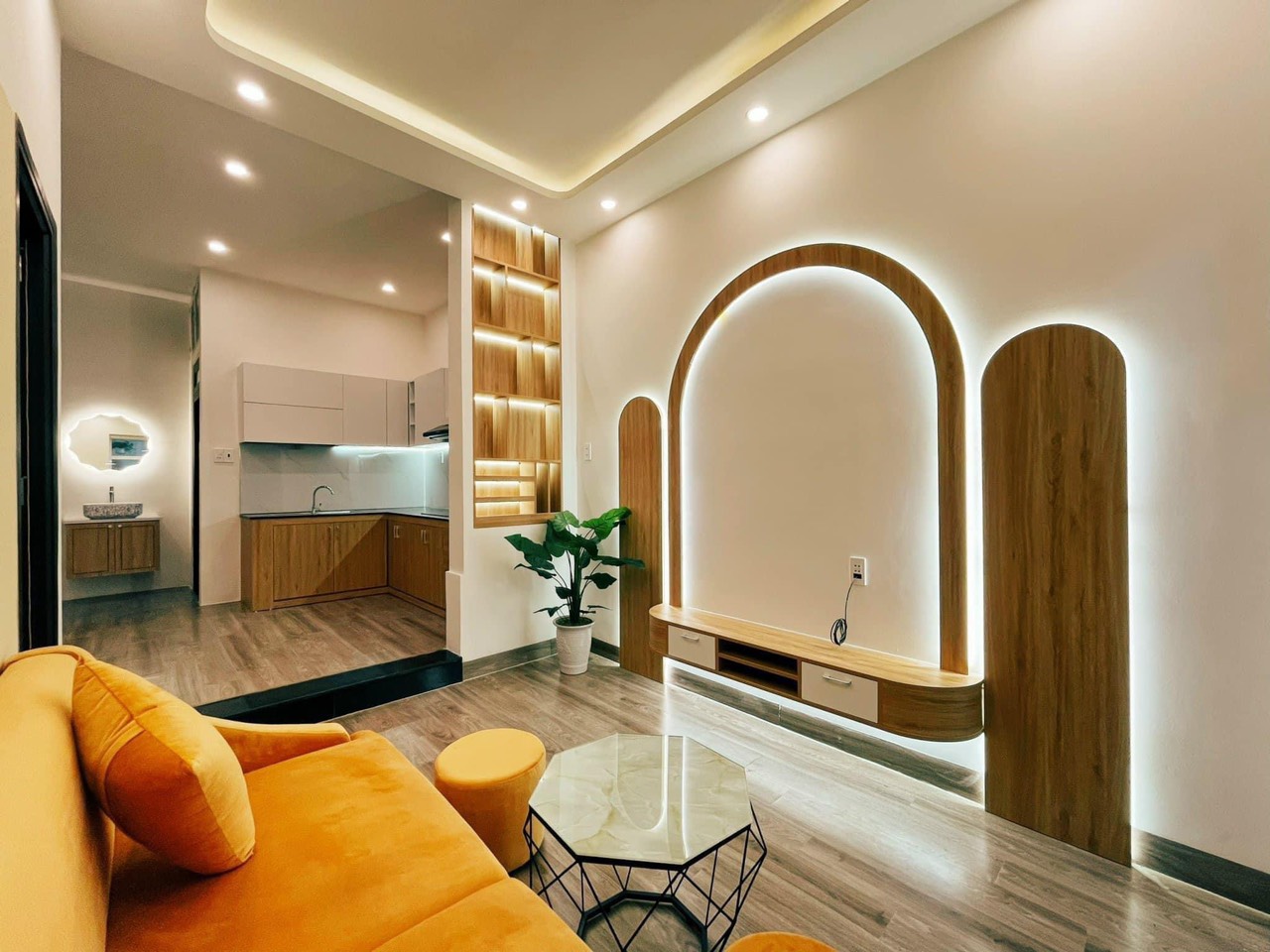 NHÀ ĐẸP 2 TẦNG FULL NỘI THẤT SÁT ĐƯỜNG HÀ HUY TẬP