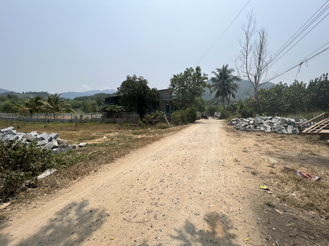 HẠ GIÁ BÁN NHANH : 520 TRIỆU DUY NHẤT CHỈ 2 LÔ CHO NHÀ ĐẦU TƯ