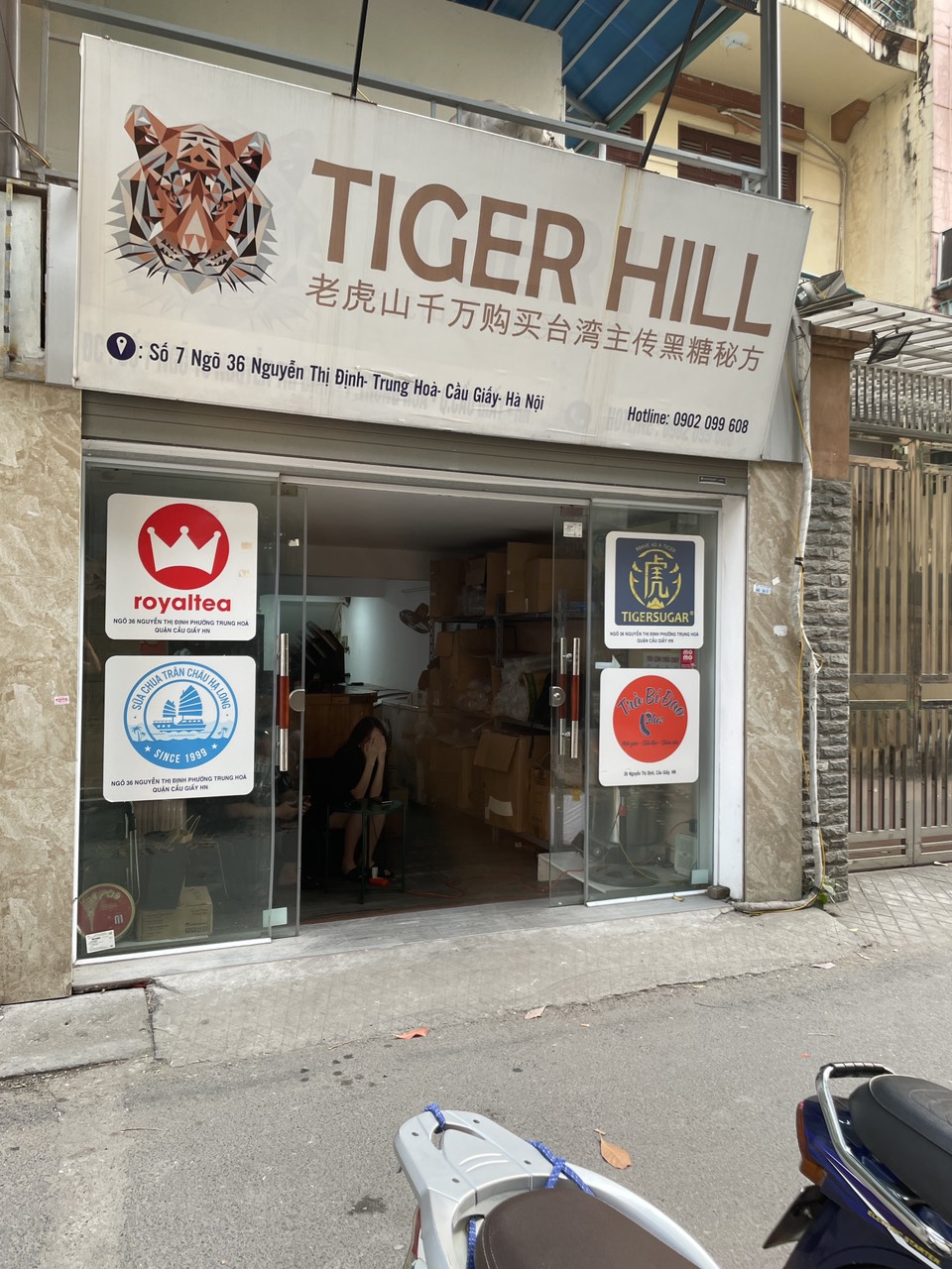 E cân bán Quán trà sữa Tiger hill - Nguyễn Thị Định, Sữa chua, Trà bí đao.Kèm các app Shoppe, Gọjek, Grap, Befood,