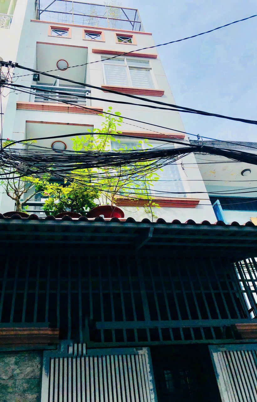 – Nhà hẻm xe hơi đường Nguyễn Thái Sơn, phường 5, quận Gò vấp.Gần Vincom Gò Vấp, gần Emart Gò Vấp– 1 trệt 2 lầu đúc