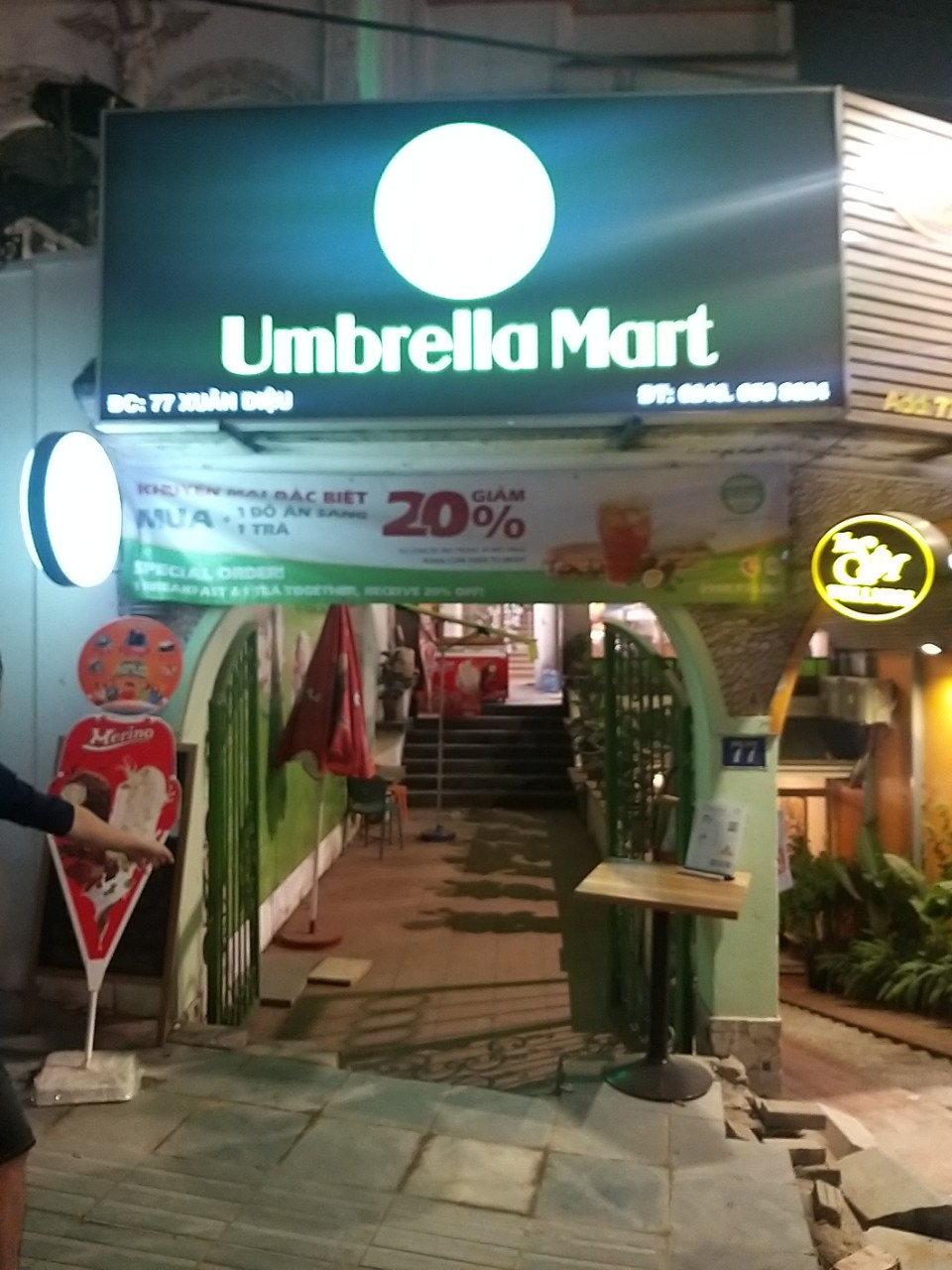 Chính chủ cần sang nhượng cửa hàng siêu thị tại 77 Xuân Diệu