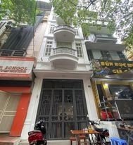 Chính chủ Cho thuê nhà làm văn phòng tại Số 23 Võ Văn Dũng, Hoàng Cầu, Đống Đa, Hà Nội.