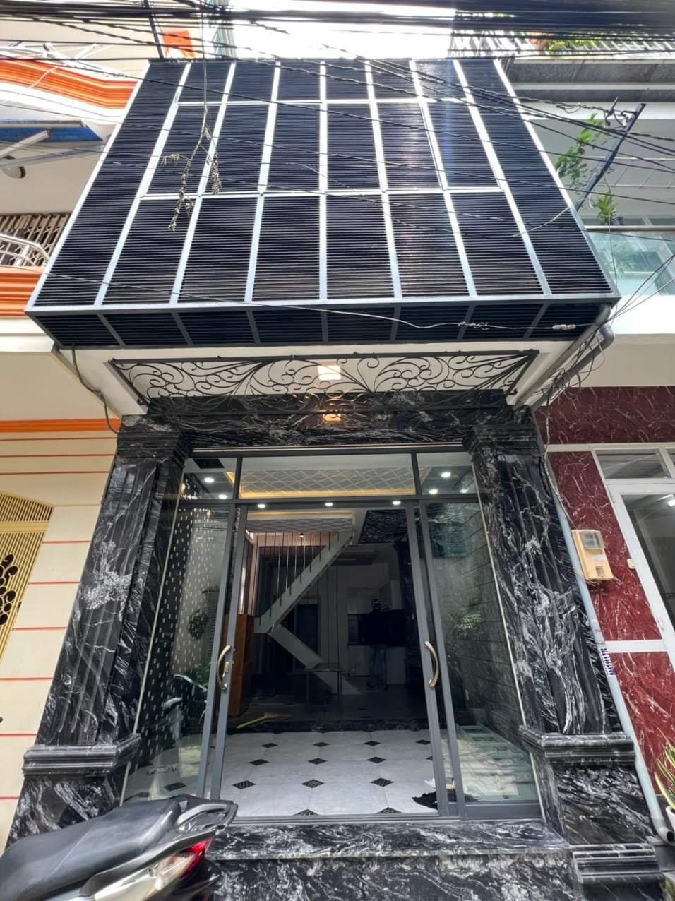 BÁN NHÀ ĐẸP - HẺM XE HƠI - TẶNG NỘI THẤT SANG TRỌNG - 2 TẦNG BTCT 4M X 11M - Đ.Dương Bá Trạc P2 Q8 - NHĨNH 5 TỶ