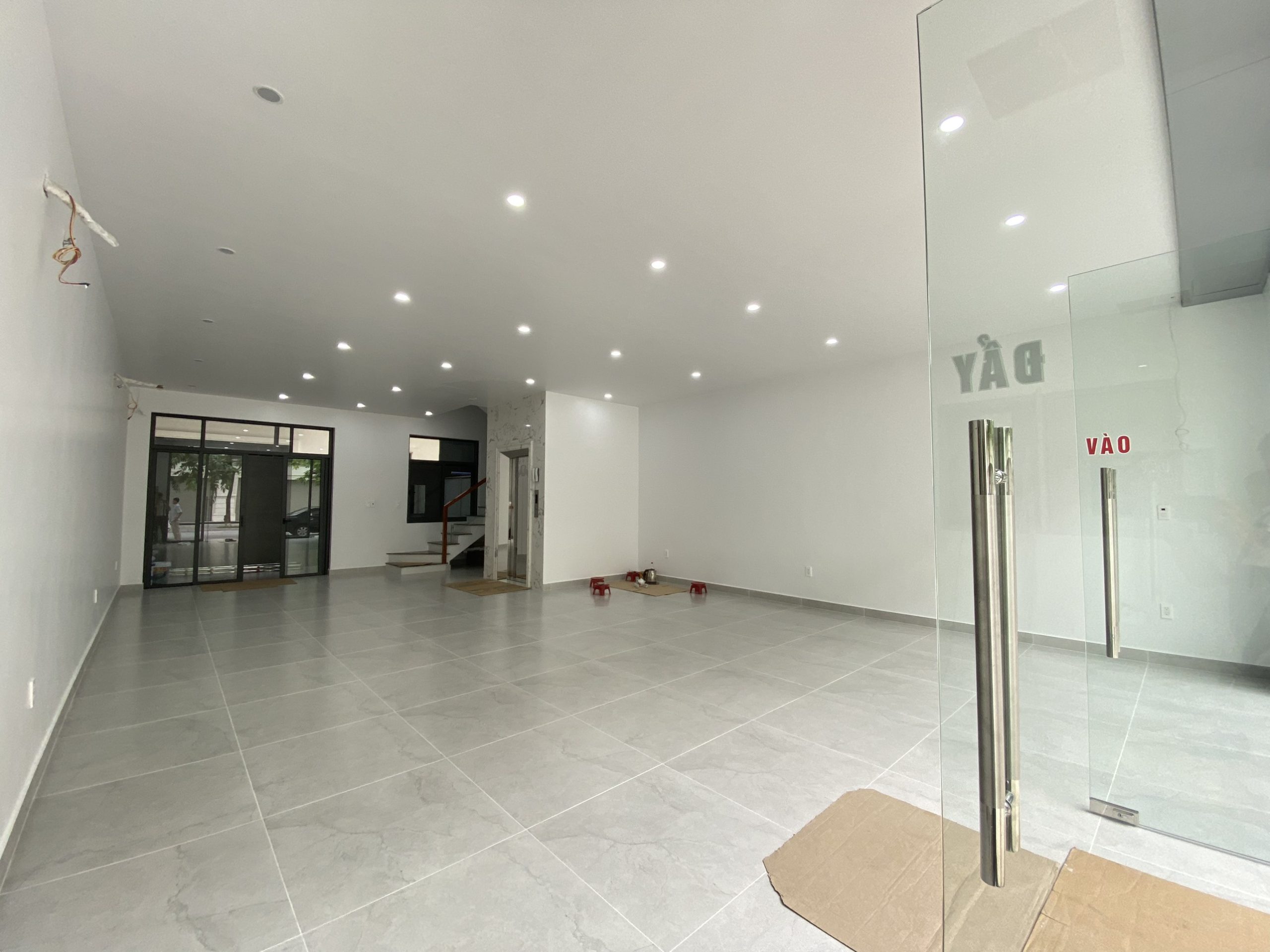 Cho thuê - mặt bằng T1 tại Vinhomes MARINA rẻ