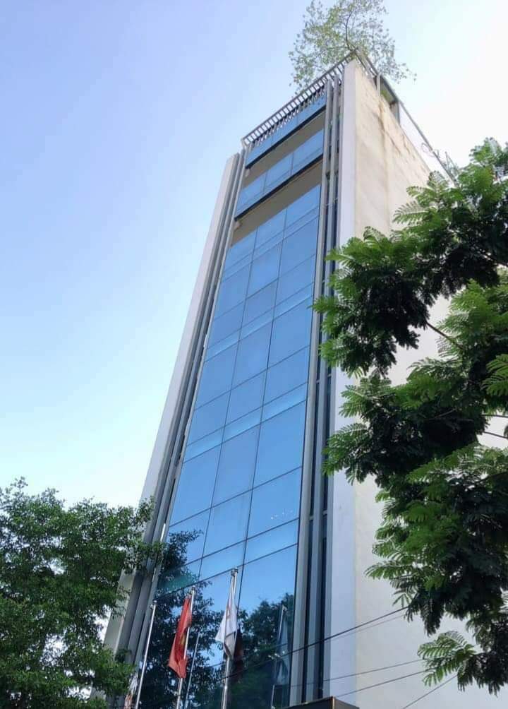98m2
