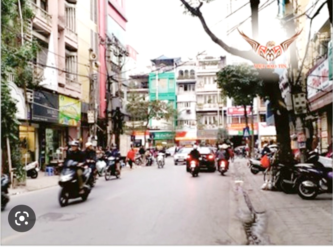 Bán gấp nhà Mặt phố Quốc Tử Giám - TT quận Đống Đa - Nhà Lô góc - mặt phố 2 chiều gần Văn Miếu - vỉa hè rộng - Kinh doanh đắc địa