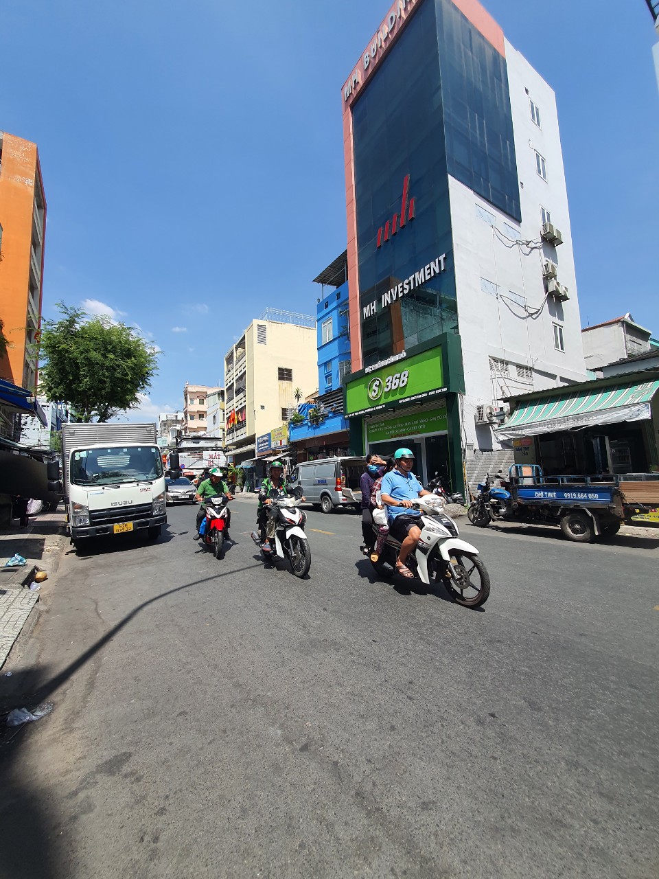 Vị trí cực đẹp, bán gấp nhà MT Sư Vạn Hạnh, P.9, Quận 10