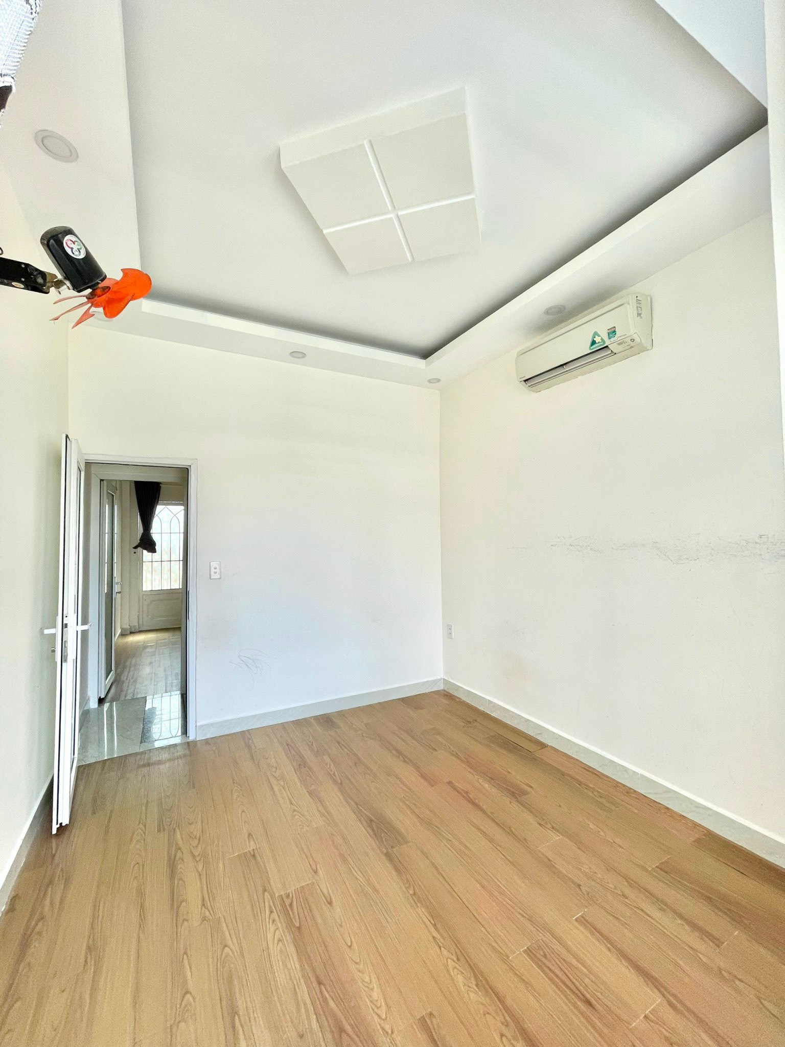 Chính chủ cần bán nhà hẻm xe hơi thông (hẻm trước nhà 3.2m, cách hẻm xe tải 2căn)Vị trí đường cây Trâm p8 gò vấp -