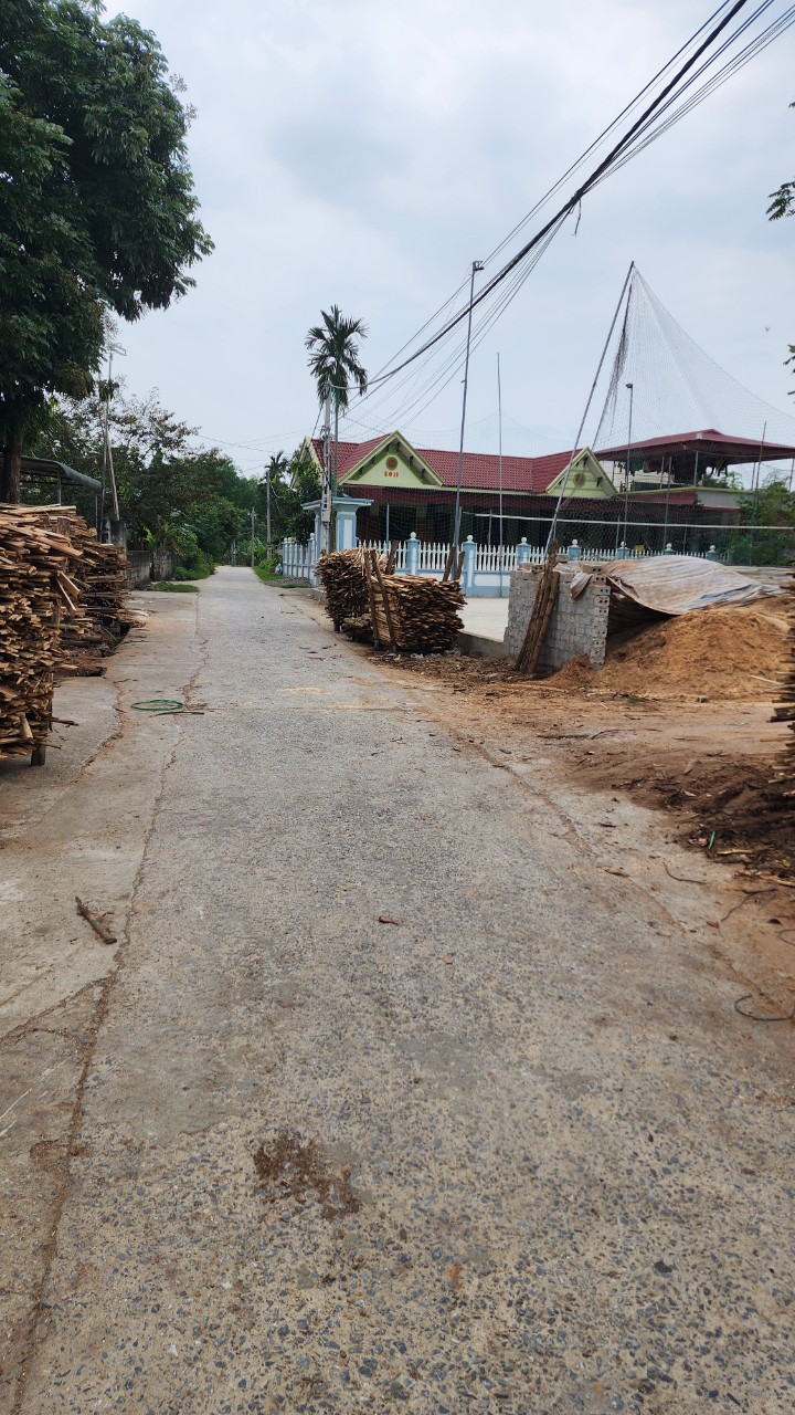 Đất làng du lịch Yên Trung, Yên Định600m2, 2 mặt tiền, giá 1,1 tỉ