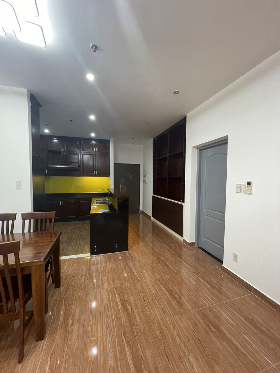 Chính chủ cần cho thuê căn hộ Lacasa Full Nội Thất