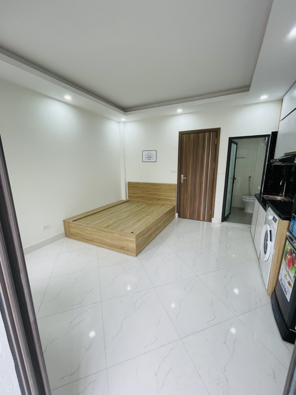 Địa chỉ : Ngõ 40/8 Chính Kinh- Thanh Xuân Trống 8p