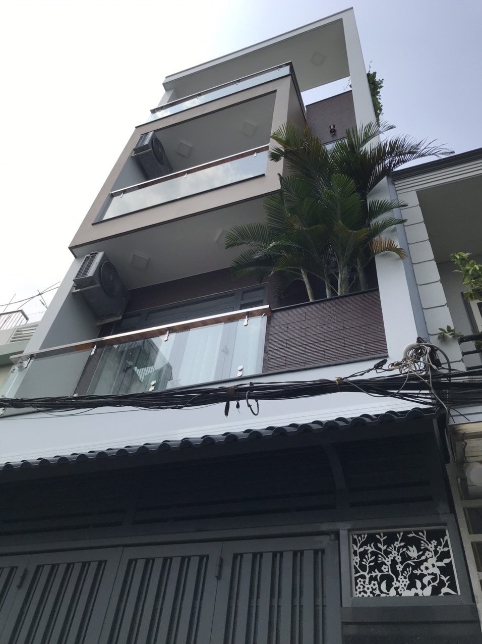 Bán gấp hẻm 6m Thoại Ngọc hầu quận tân phú 55m2 x4T chỉ 6.xx tỷ