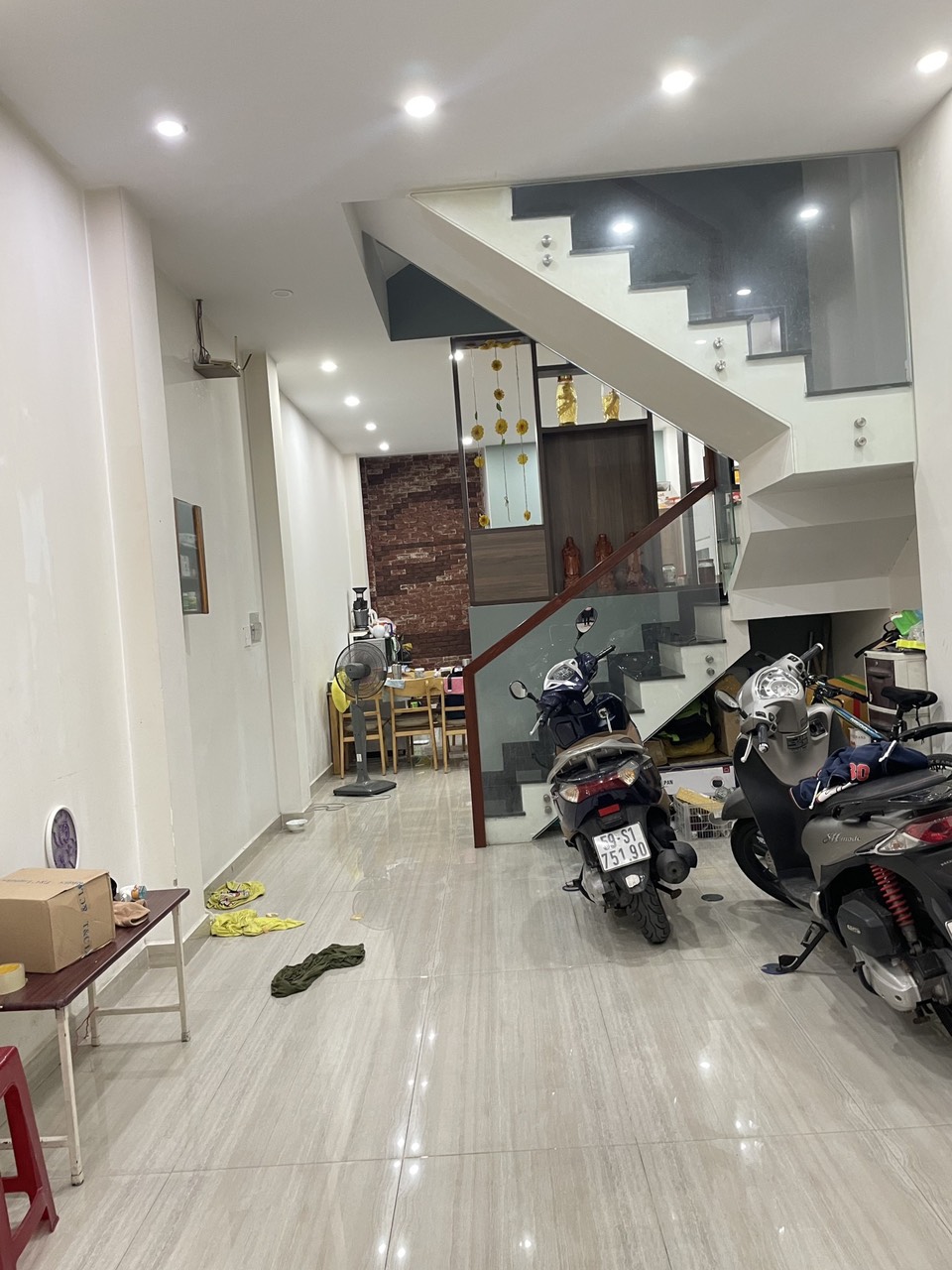 Bán nhà HXH né, Nguyễn Thái Sơn, Phường 5, Gò Vấp, 65m2, 4 T, Ngang 4m, Giá chỉ nhỉnh 6 tỷ