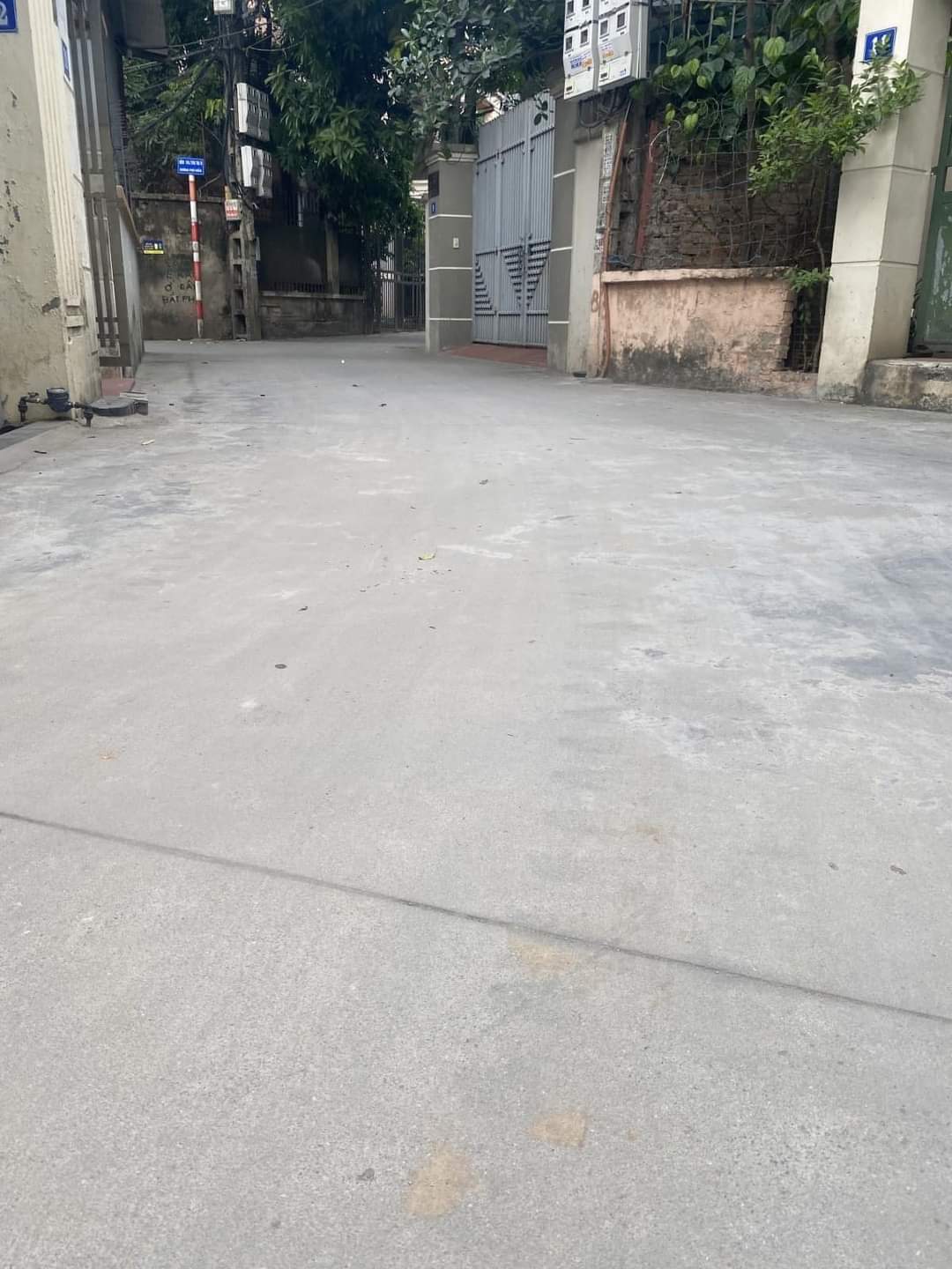 Hàng cực hiếm ! nhà193 phú diên 50m MT 3.5 ô tô hạn chế.