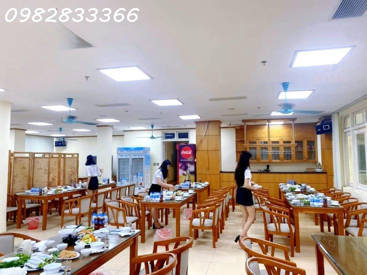 Mặt Phố Văn Cao, 48m2 5T Thang máy, Thông sàn Siêu KD, MT 5m, Chỉ 25.5 Tỷ