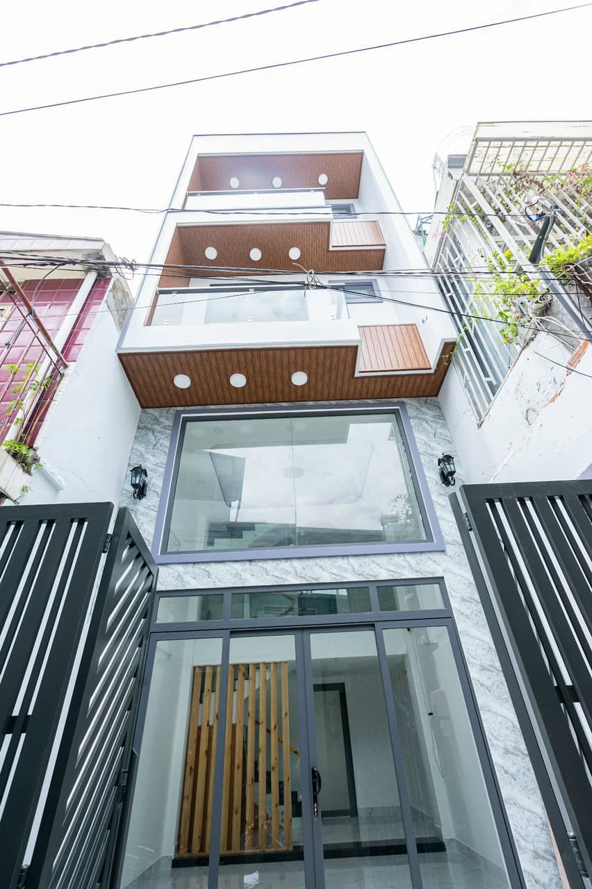 Bán Nhà Gần MT Phạm Văng Đồng Mới Ở Ngay, 53m2, 5 P.Ngủ - Nhỉnh 6 Tỷ Chút