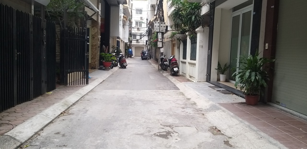 BÁN GẤP PHỐ ĐỖ QUANG- NGUYỄN THỊ ĐỊNH DT52m2 PHÂN LÔ, KINH DOANH