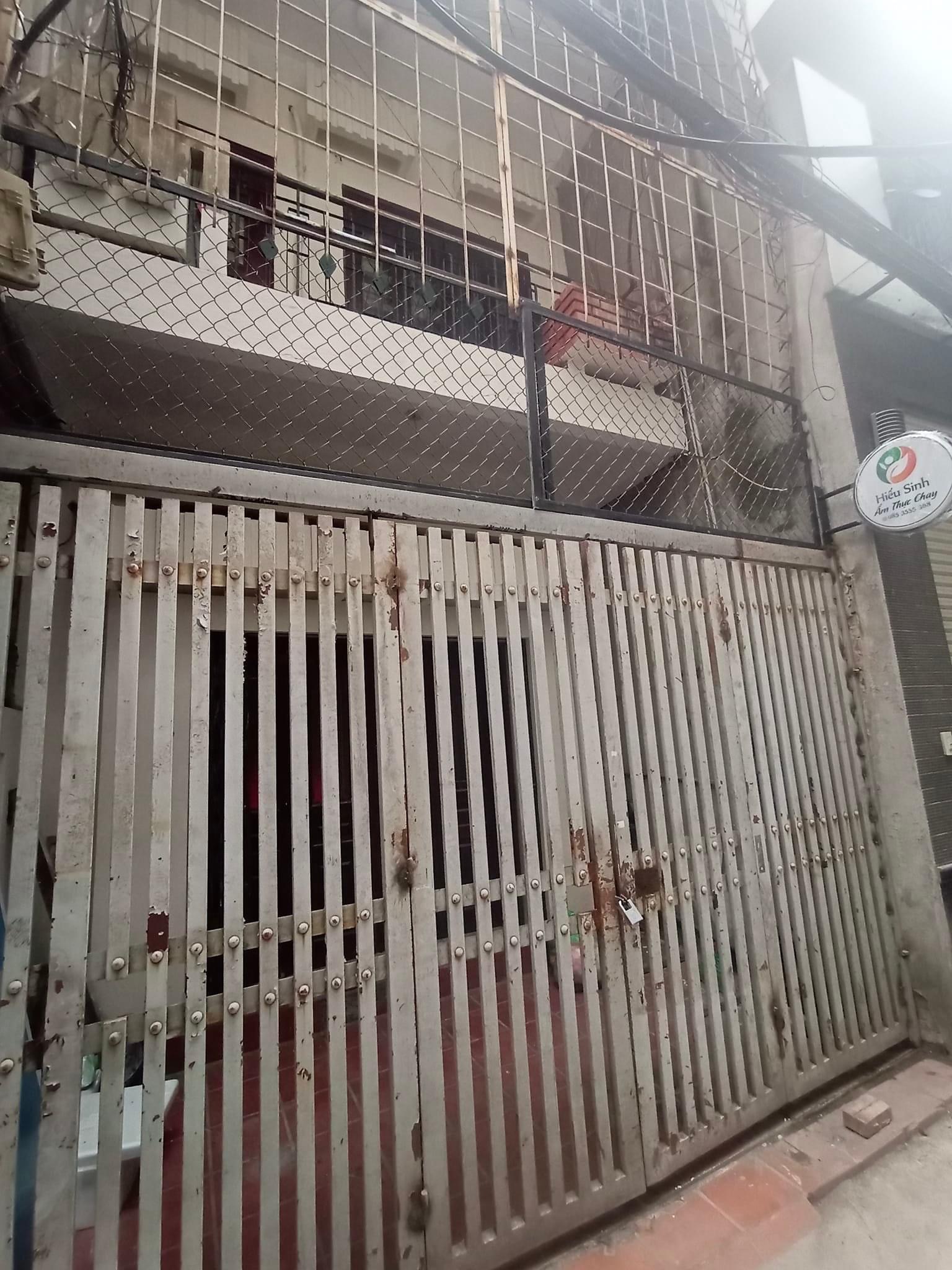 Bán nhà trong ngõ phố Thái thịnh - ngõ thông sang Thái Hà - cách mặt phố 15m - kinh doanh văn phòng đỉnh - gần trường học các cấp - gần chợ