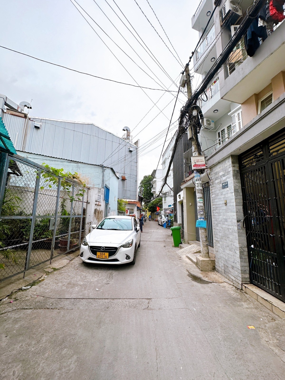 Gấp bán Nhà Phan Văn Trị, Kế bên CITY LAND PARK HILL. HXH. 3 PN. DT 42M. Giá chỉ nhỉnh 4 TỶ.