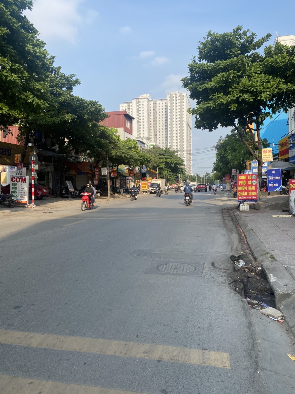 Bán nhà ô tô đỗ cửa Phùng Hưng Hà Đông, 45m2, 3 tầng, MT 3,5m, giá 5,6 tỷ (có thương lượng)