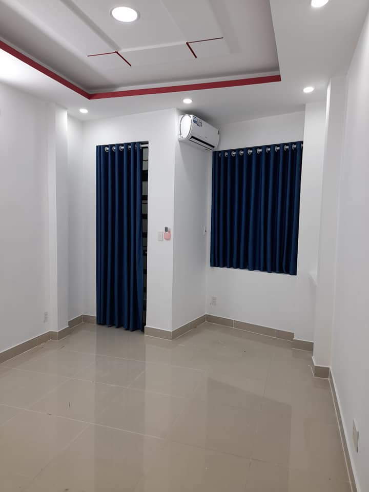 Nhà Gần Mặt Tiền, Hẻm Xe Tải, 99m2, 2 tầng, Giá 7,9 Tỷ, Đường Âu Cơ P14 Tân Bình