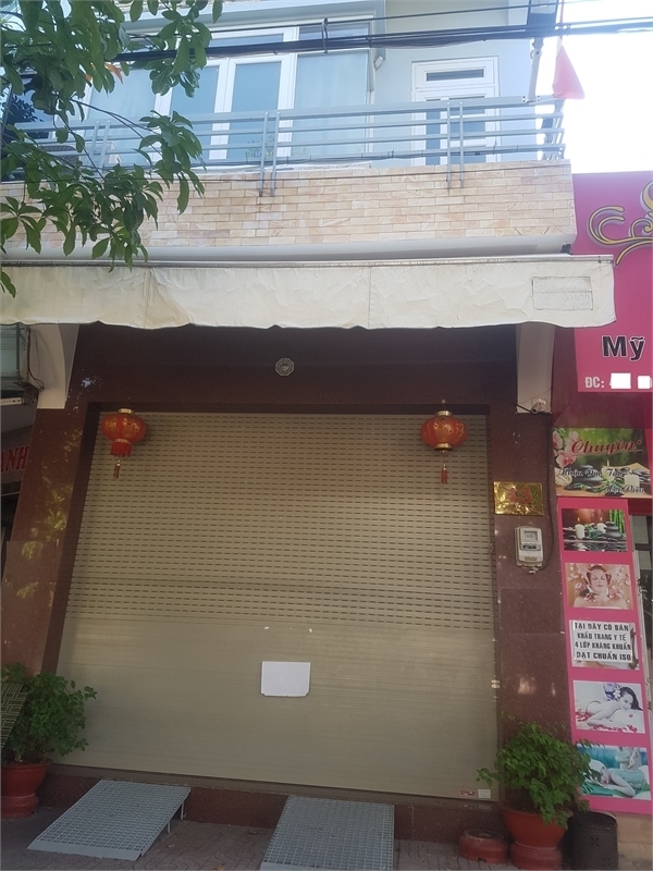  150m2
