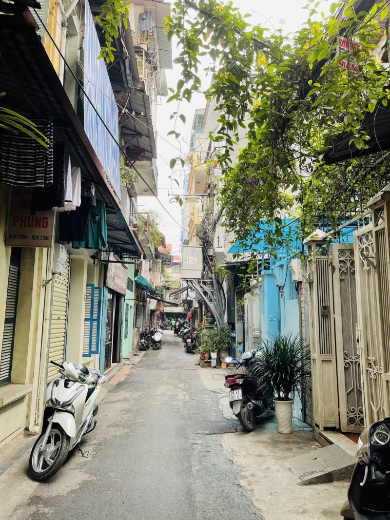 BÁN NHÀ MẶT PHỐ CỔ CỔNG ĐỤC 130M2 – 4 TẦNG – MT 5.8M – 23 TỶ