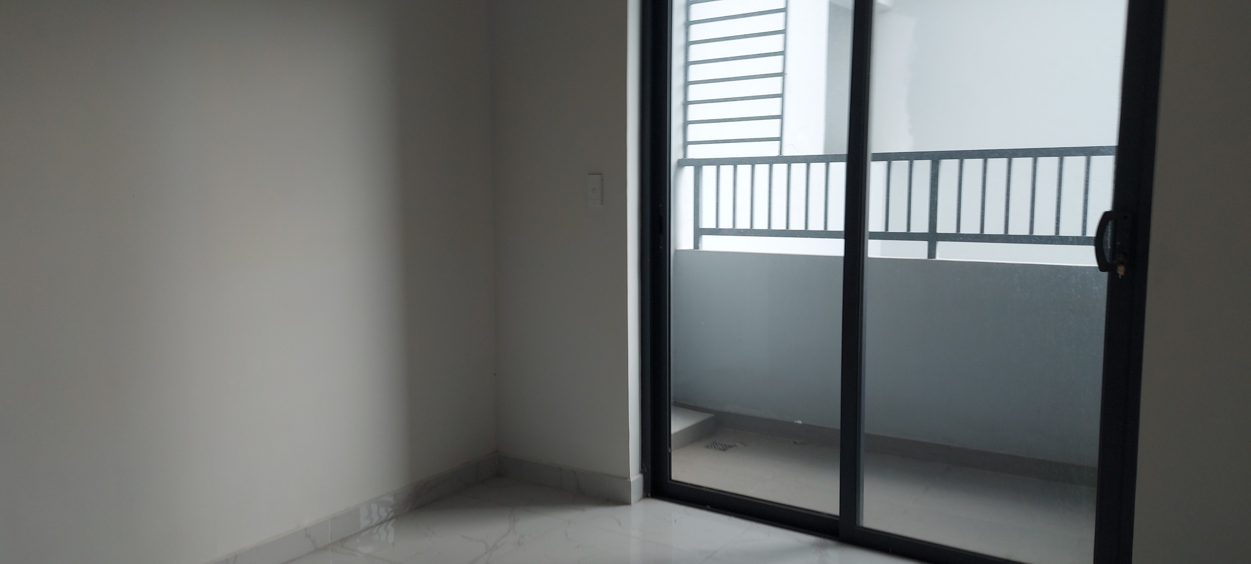 Cho thuê mặt bằng kinh doanh sau chợ đầu mối Thủ Đức