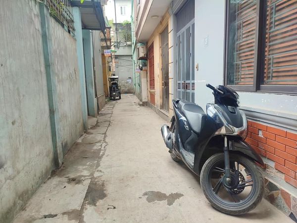 NHÀ PHỐ TRIỀU KHÚC, THANH TRÌ 34M2 x 5T GIÁ 4 TỶ45