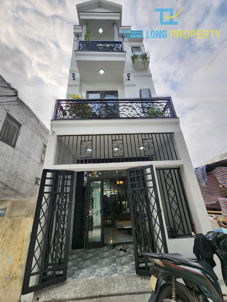 Chào bán căn nhà vừa hoàn thiện 3 tầng 3 mê lệch kiệt o tô 7m Tôn Đức Thắng, Liên Chiểu.