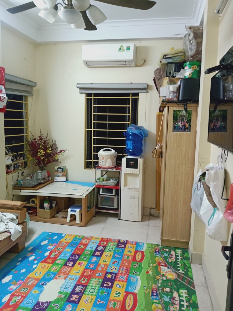 Bán nhà Thụy Khuê, Tây Hồ. 22m2; 6 tầng; chỉ 2.3 tỷ. Phương