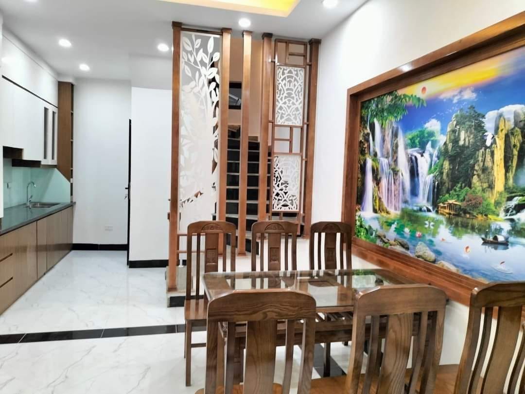 Bán nhà Khương Đình mới đẹp tặng nội thất 2 mặt ngõ gần ô tô 36m2 5 tầng 4 tỷ