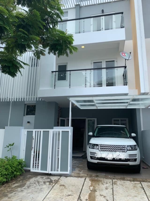 TIẾP TỤC BÁN 1 CĂN NHÀ PHỐ KHANG ĐIỀN - 4PN - 116M2 - GIÁ 8.9 TỶ CÒN TL