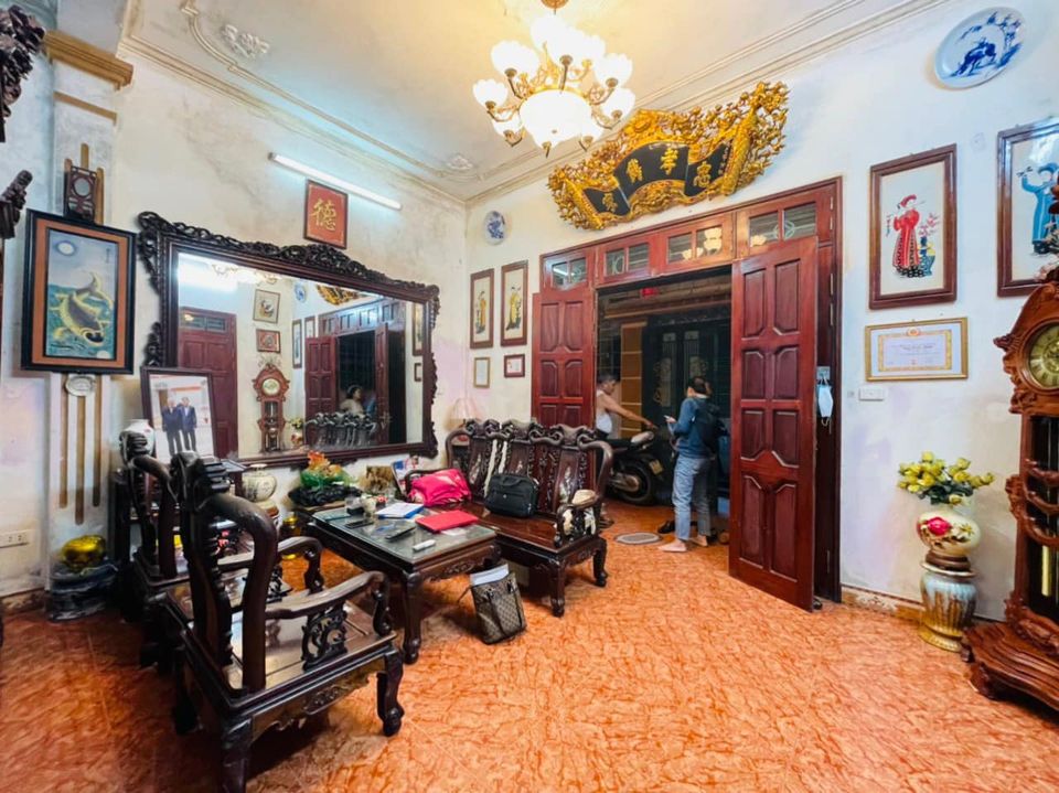 TRUNG TÂM CẦU GIẤY - 2 THOÁNG - GẦN Ô TÔ - MẶT ĐƯỜNG CẦU GIẤY - ĐẦU TƯ XÂY CHUNG CƯ MINI - CĂN HỘ CHO THUÊ.