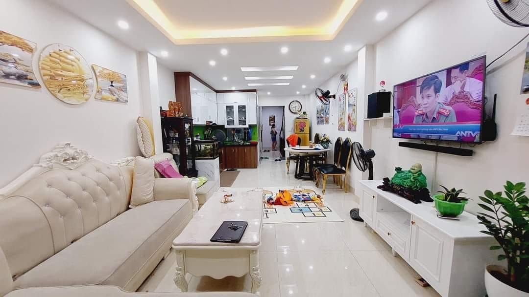 PHÂN LÔ LIỀN KỀ, VỈA HÈ, 7 TẦNG THANG MÁY, VĂN PHÒNG 50m2 GIÁ 9TỶ2