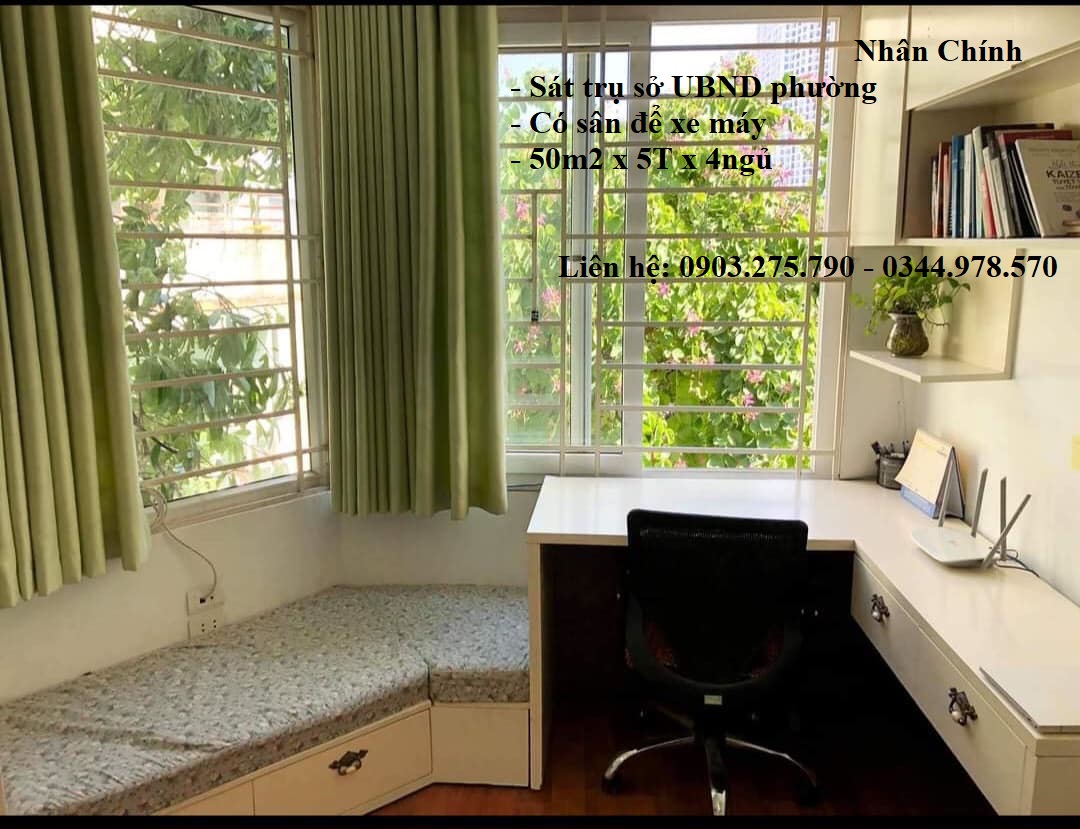 Nhà sát Uỷ ban phường Nhân Chính, có sân để xe máy, 50m x 5T, giá 5,6 tỷ