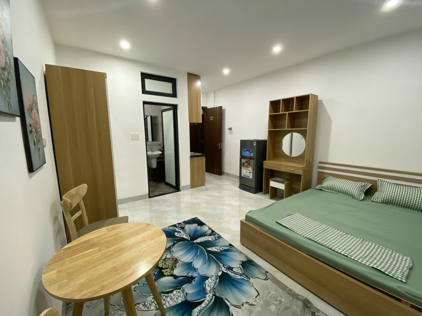 BÁN TÒA CCMN ĐƯỜNG LÁNG 130M2 8 TẦNG THANG MÁY 34PKK GIÁ CHỈ 18 TỶ