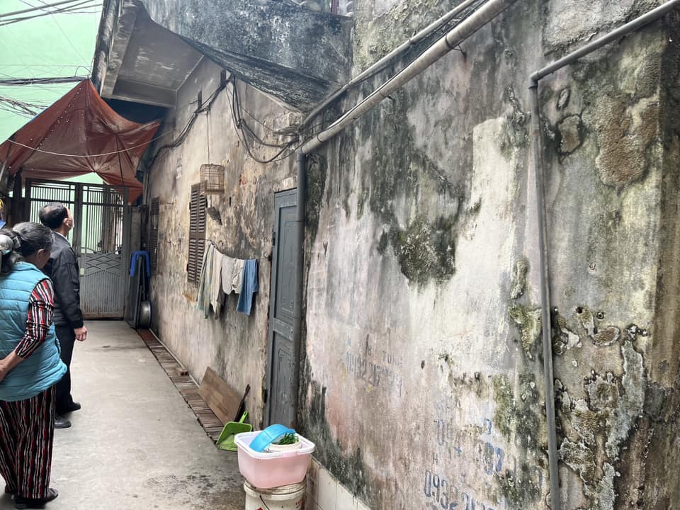 [Giá Đầu Tư]- Mảnh đất ngõ 198 Xã Đàn. 50m2 - Lô Góc- Mặt ngõ thông- Ngõ dân trí Giá 3.7 tỷ.