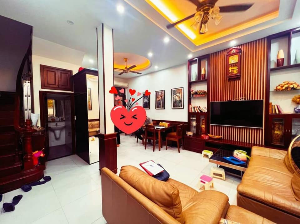 PHỐ KIM MÃ, BA ĐÌNH. DT 39m x 3 Tầng x Giá 3.6 tỷ